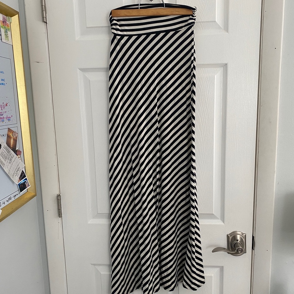 Monteau striped maxi skirt